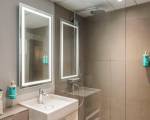 Room image #17 at Novotel Amsterdam City