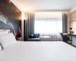 Room image #18 at Novotel Amsterdam City